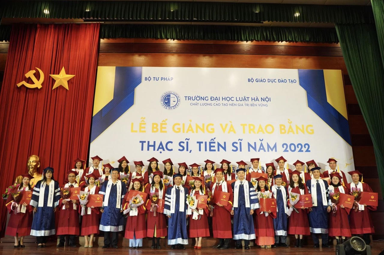 30 năm đào tạo sau đại học của Trường Đại học Luật Hà Nội - Thành tựu và triển vọng