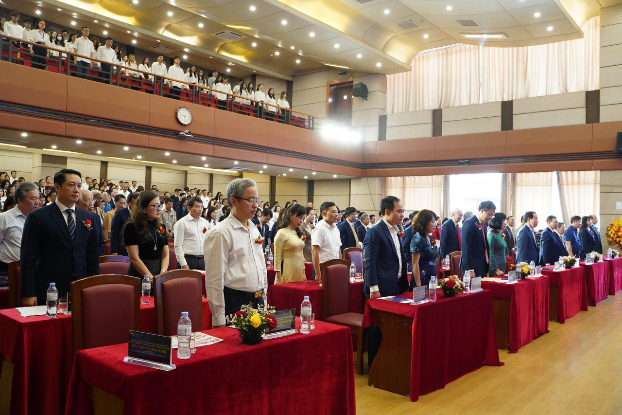 Trường Đại học Luật Hà Nội: Nỗ lực xây dựng Trường thành trọng điểm đào tạo cán bộ về pháp luật
