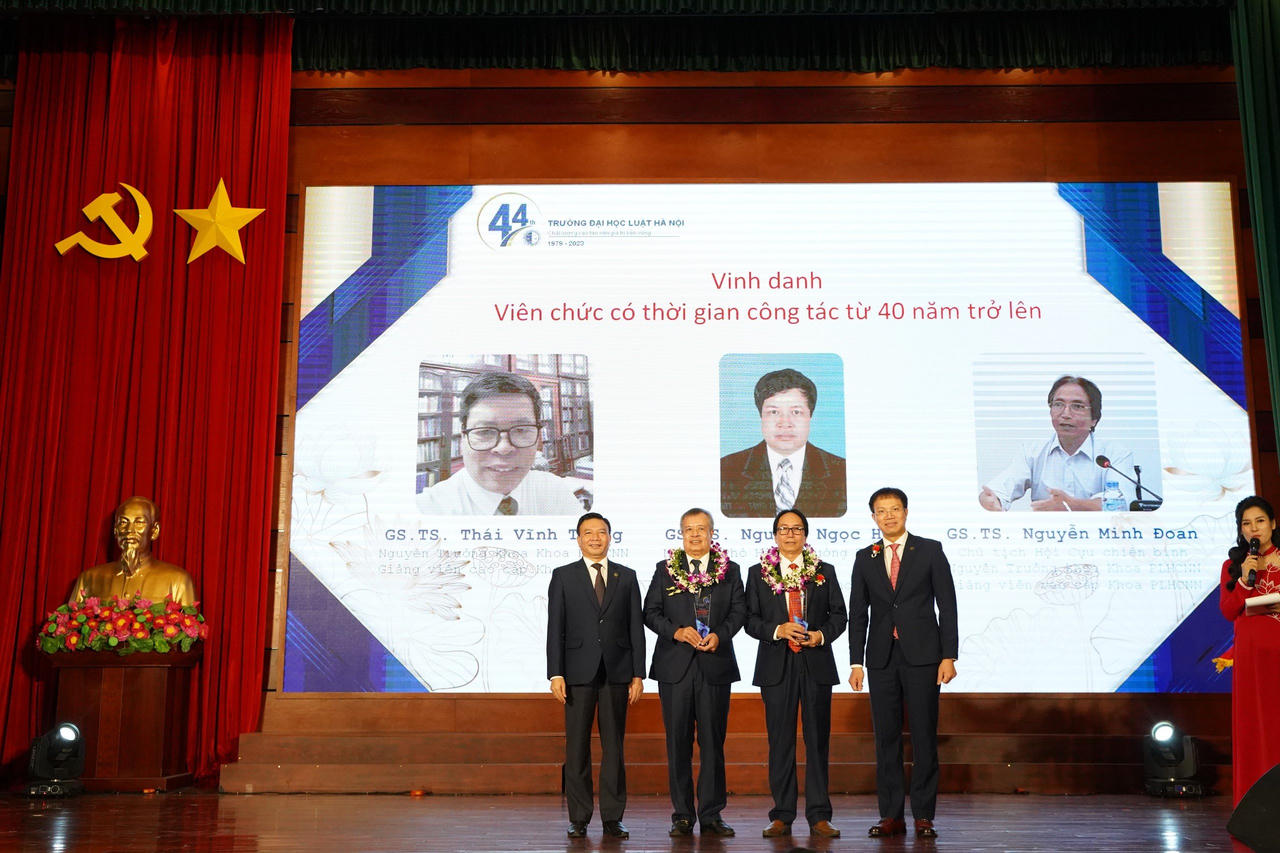 Trường Đại học Luật Hà Nội: Nỗ lực xây dựng Trường thành trọng điểm đào tạo cán bộ về pháp luật