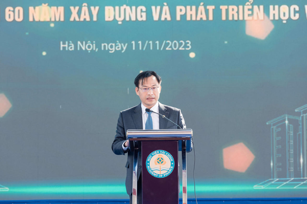 Học viện Tài chính khánh thành và gắn biển công trình Khối giảng đường với 80 phòng học hiện đại