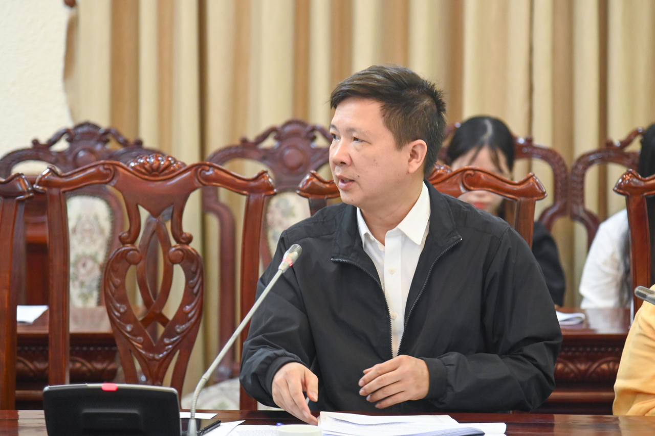 Cần phát triển đường sắt hiện đại, đồng bộ, có trọng tâm, trọng điểm