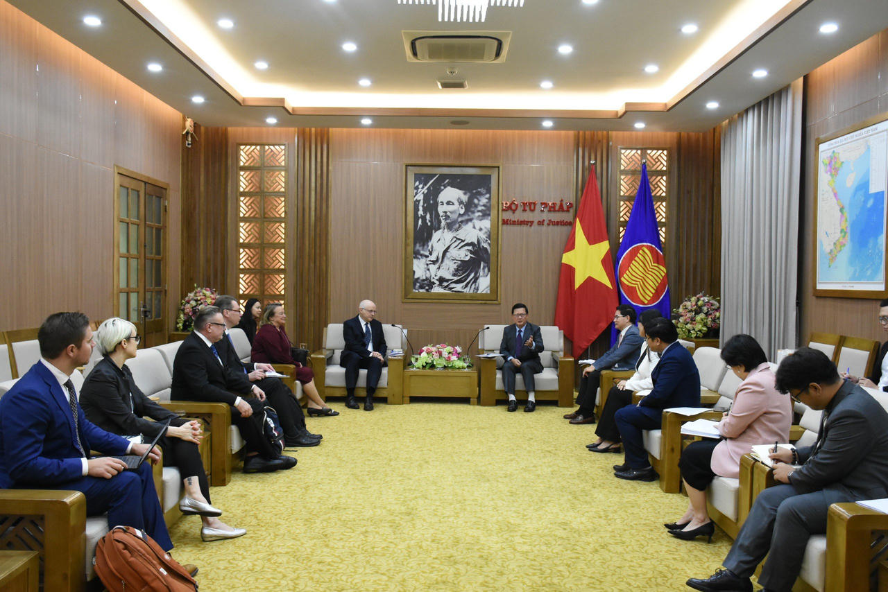 Đẩy mạnh hợp tác pháp luật và tư pháp giữa Việt Nam - Phần Lan