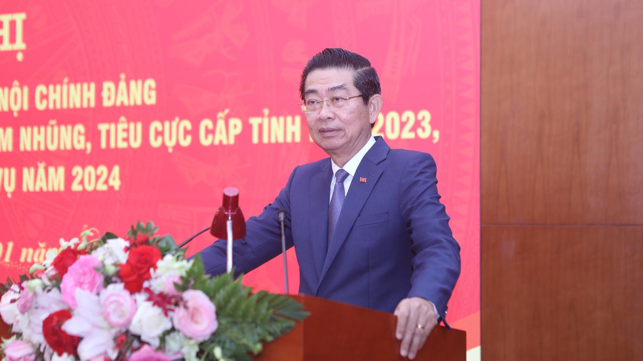 Hoàn thành tốt các nhiệm vụ, góp phần đẩy mạnh phòng, chống tham nhũng, tiêu cực