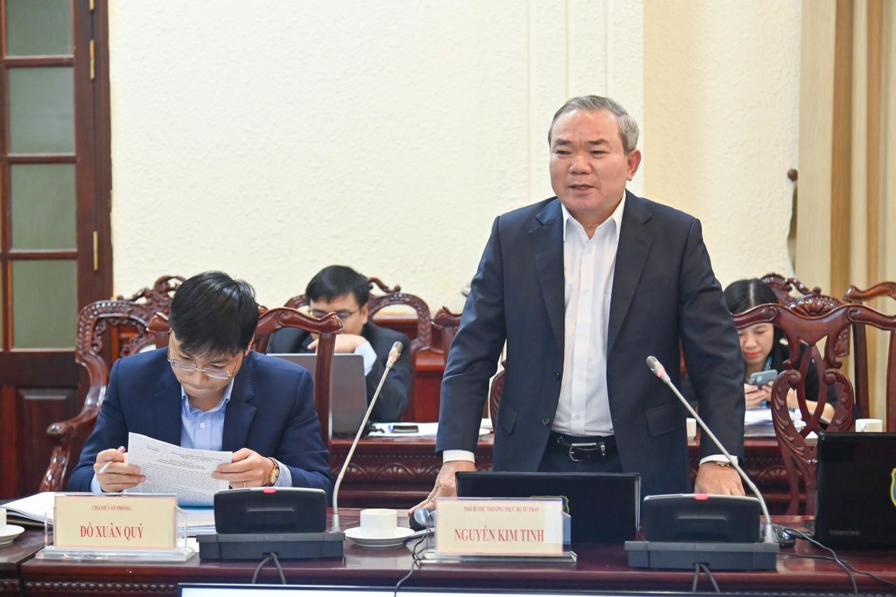 Triển khai công tác tổ chức cán bộ và văn phòng năm 2024