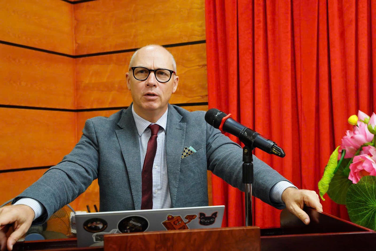 Cần có biện pháp mạnh để đấu tranh và phòng ngừa tội phạm mạng