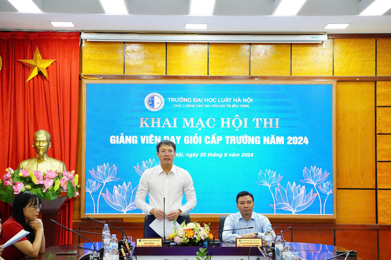 Trường Đại học Luật Hà Nội khai mạc Hội thi giảng viên dạy giỏi cấp trường