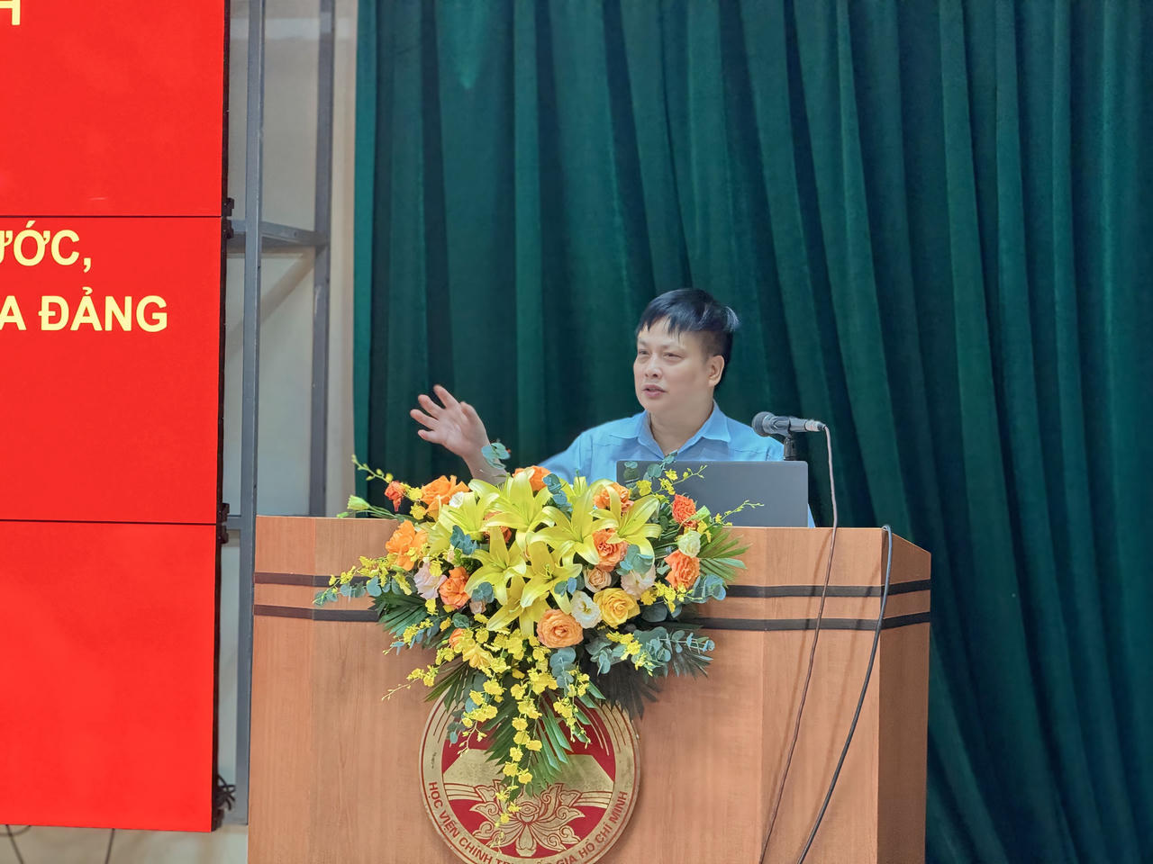 Hoàn thiện thể chế mối quan hệ giữa Nhà nước, thị trường và xã hội ở Việt Nam