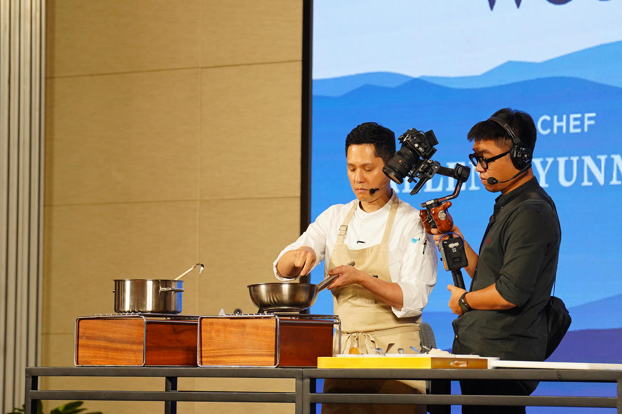 Trải nghiệm đồ ăn độc đáo, văn hoá trà đạo tại Tuần lễ Ẩm thực Hàn Quốc 2024