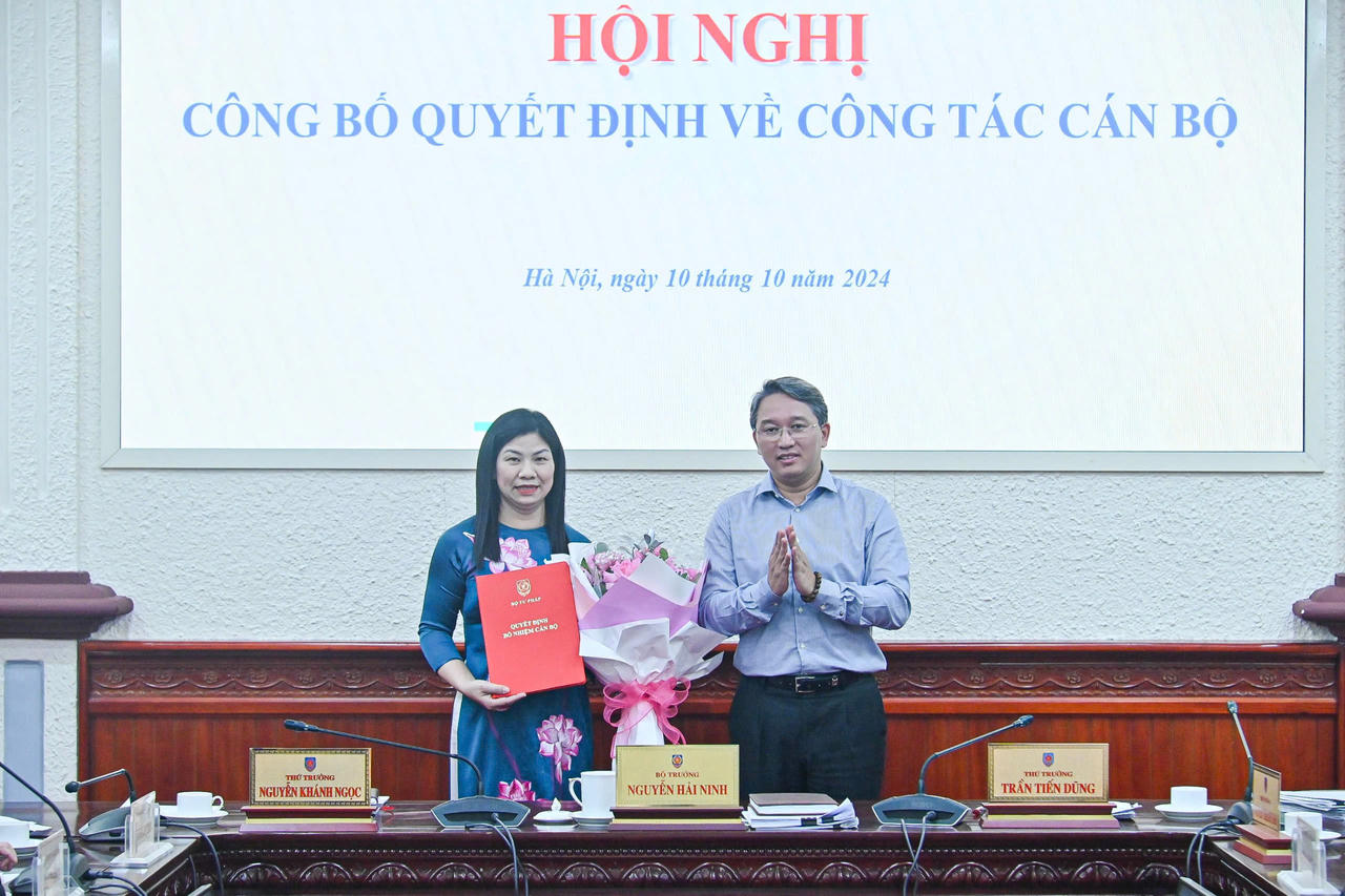 Bộ Tư pháp công bố Quyết định về công tác cán bộ