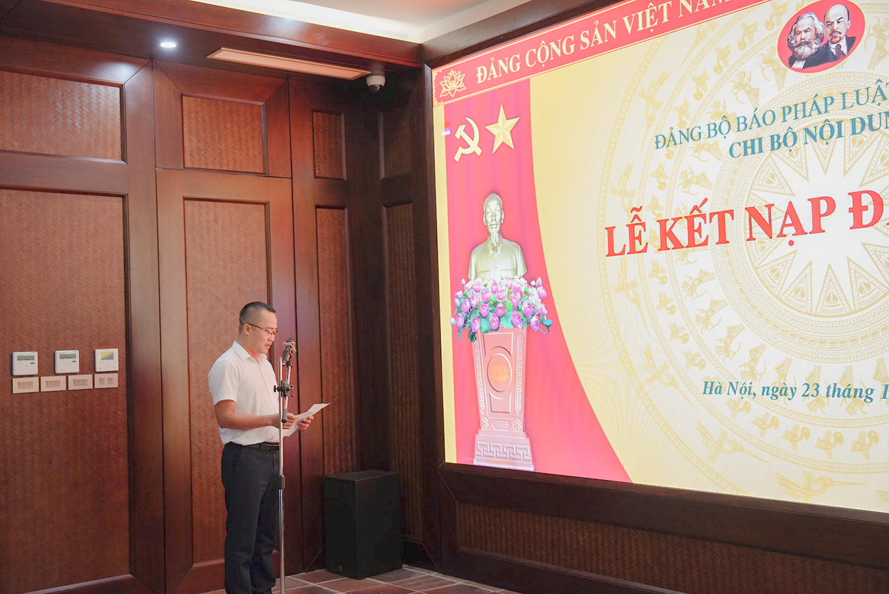 Chi bộ Khối Nội dung, Đảng bộ Báo Pháp luật Việt Nam kết nạp đảng viên mới