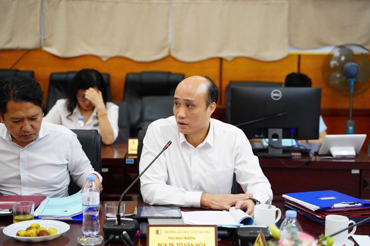 Trường Đại học Luật Hà Nội sơ kết 02 năm triển khai thực hiện Quyết định số 1156