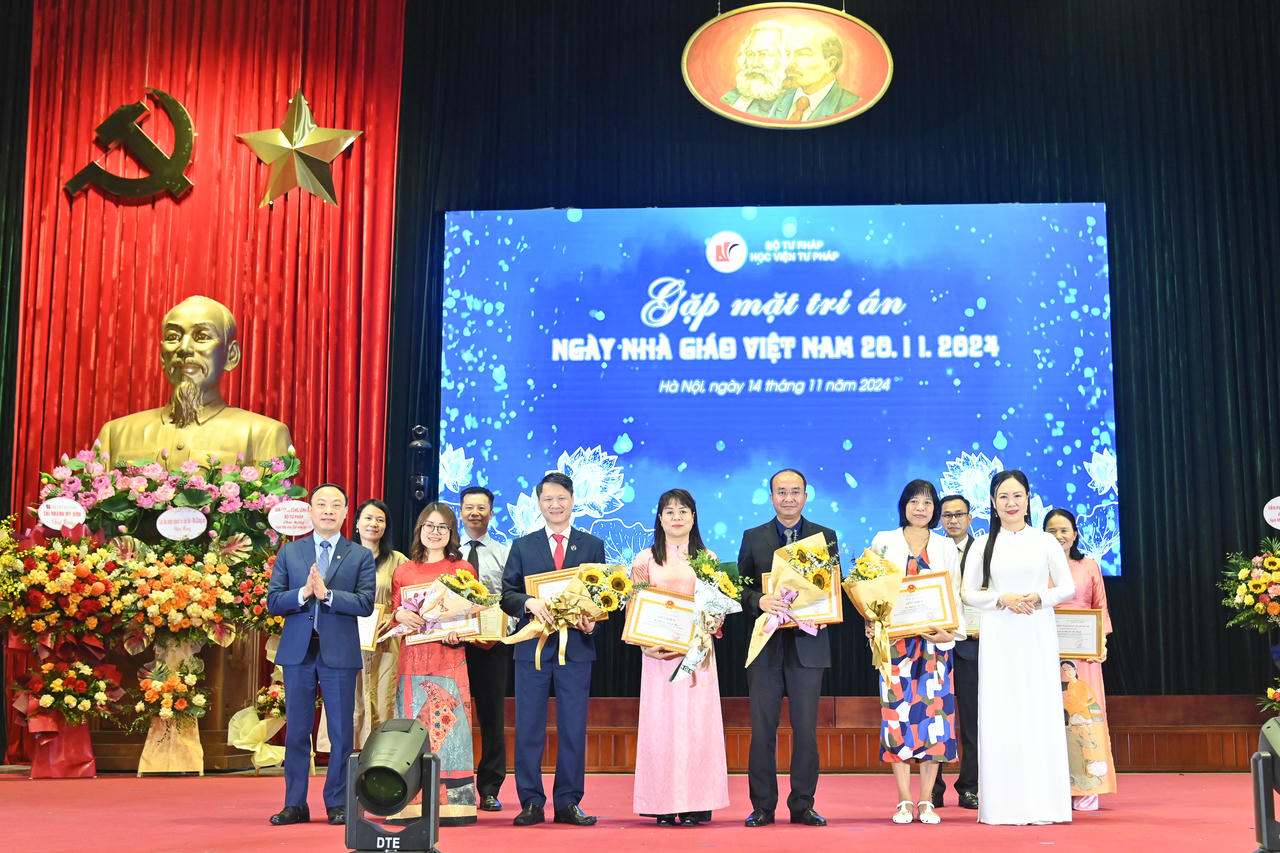 Học viện Tư pháp gặp mặt tri ân Ngày Nhà giáo Việt Nam