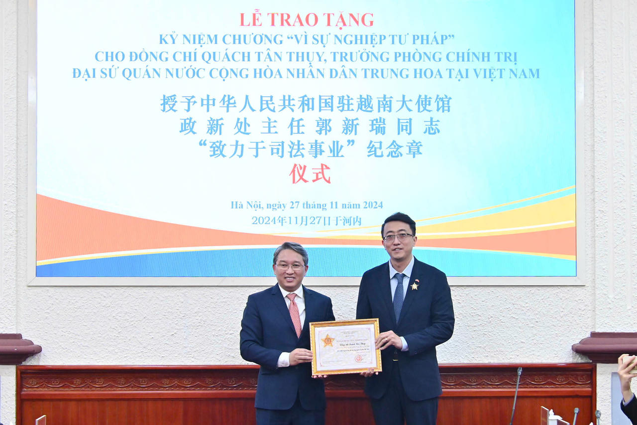 Tiếp tục đưa quan hệ hợp tác pháp luật và tư pháp Việt Nam – Trung Quốc đi vào chiều sâu