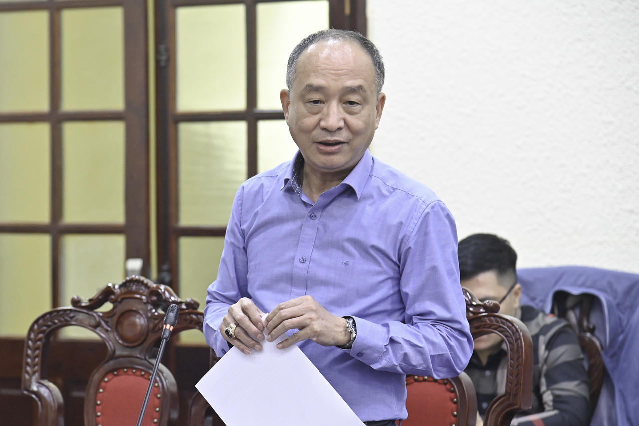 Hoàn thiện pháp luật về dẫn độ và chuyển giao người đang chấp hành án phạt tù