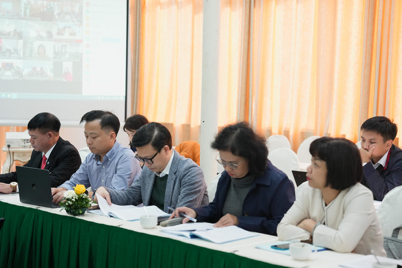 Ứng dụng công nghệ thông tin vào xây dựng, quản lý, khai thác tủ sách pháp luật