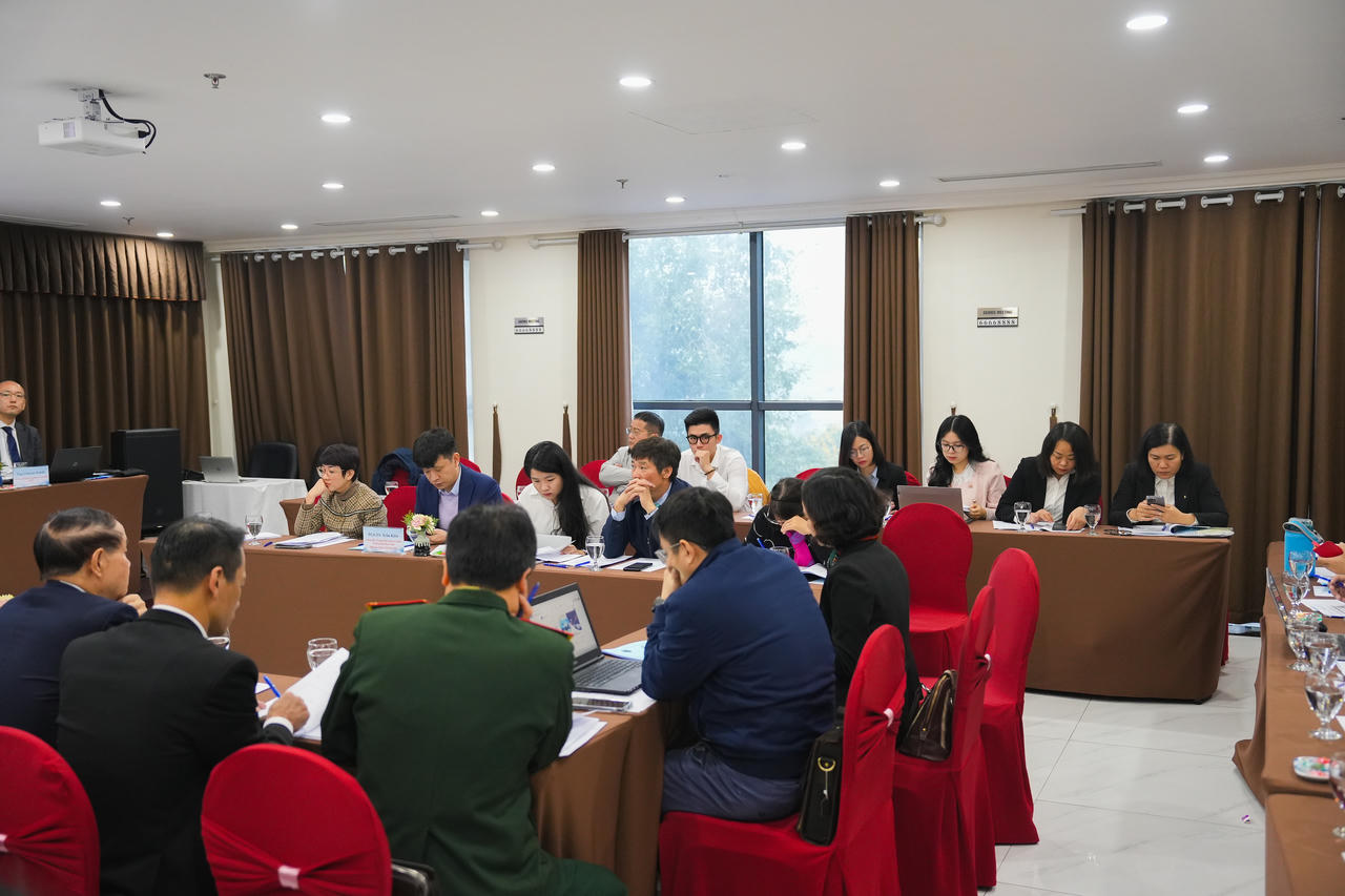 Chia sẻ kinh nghiệm hoàn thiện quy định pháp luật về trách nhiệm hình sự của pháp nhân