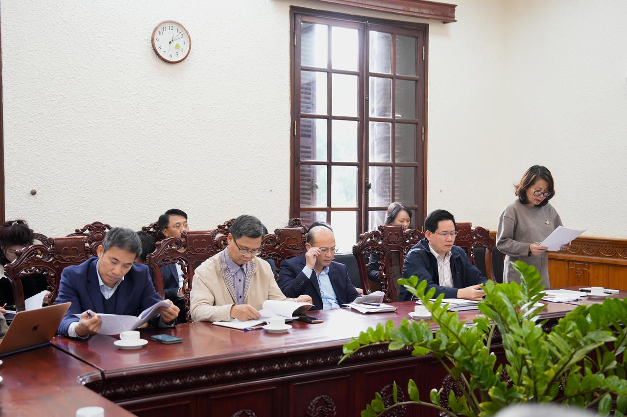 Nâng cao nhận thức về ý nghĩa, tầm quan trọng của công tác bảo vệ nền tảng tư tưởng của Đảng