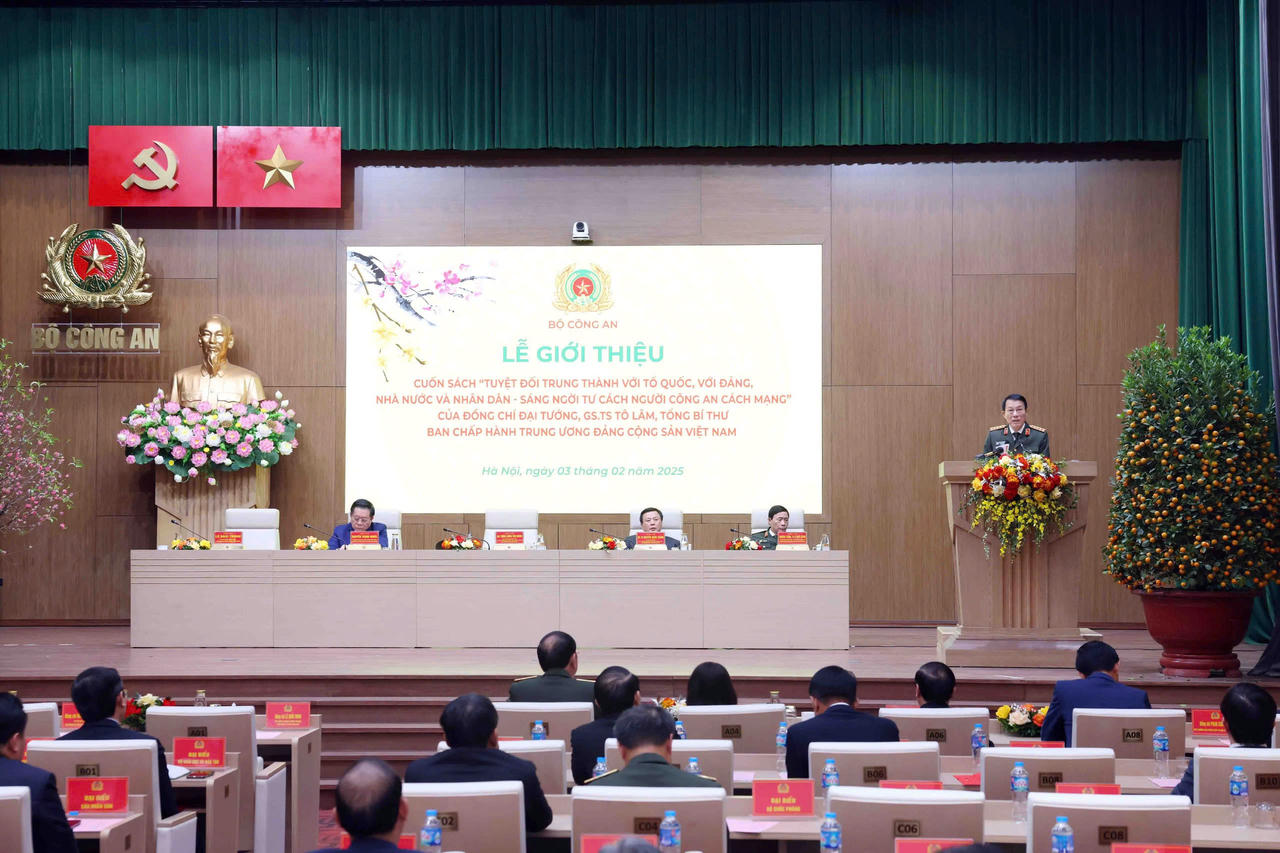 Bộ Công an giới thiệu cuốn sách của Tổng Bí thư Tô Lâm