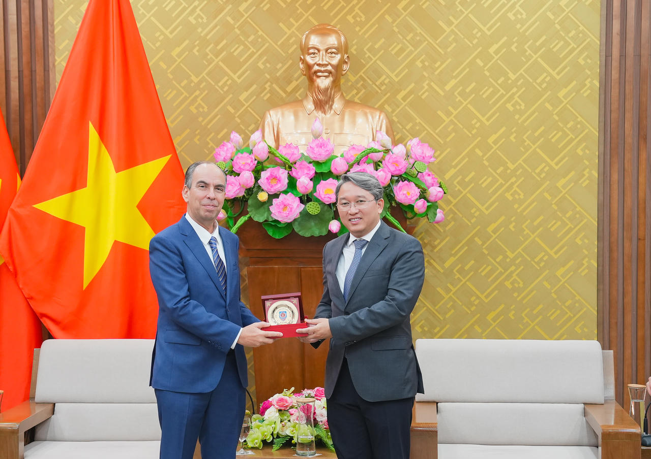 Tăng cường quan hệ hợp tác tư pháp và pháp luật giữa Việt Nam và Cuba