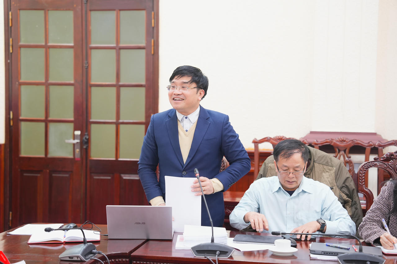 Chuẩn bị tổ chức hội thảo khoa học cấp quốc gia về đổi mới công tác xây dựng và thi hành pháp luật