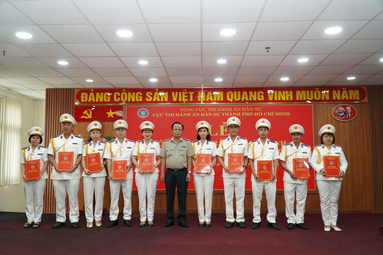 Cục THADS Thành phố Hồ chí Minh công bố và trao quyết định Chấp hành viên sơ cấp