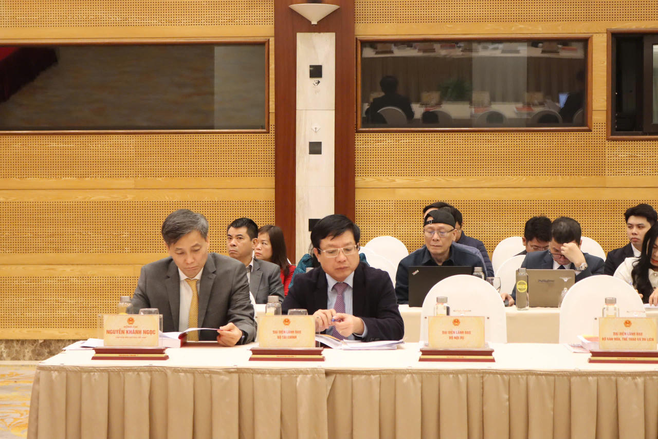 "Dám thay thế, loại bỏ các luật không còn phù hợp"