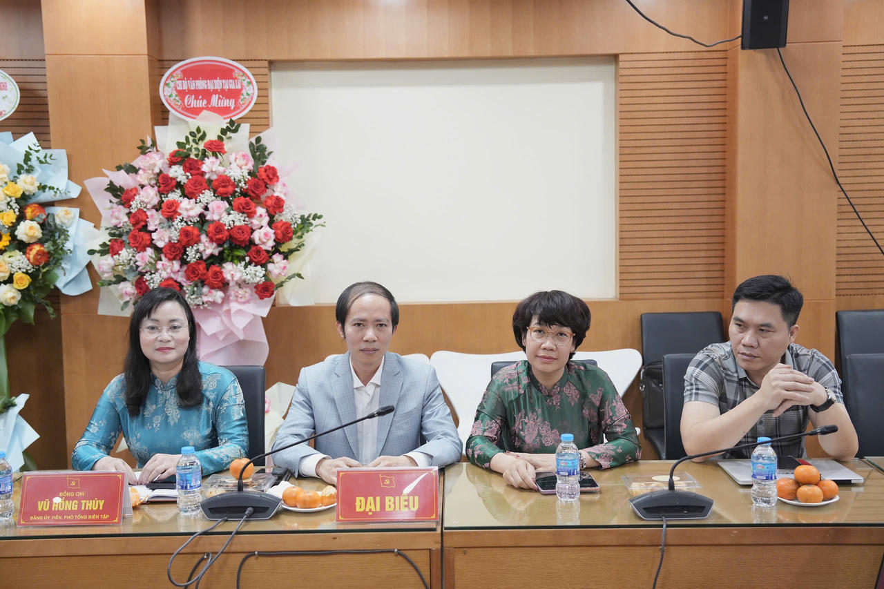 Chi bộ Khối Nội dung Đảng bộ Báo Pháp luật Việt Nam tổ chức thành công Đại hội nhiệm kỳ 2025 – 2027