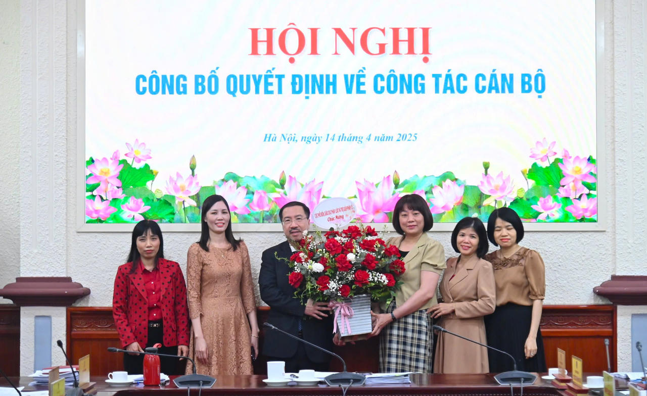 Bộ Tư pháp công bố các quyết định về công tác cán bộ