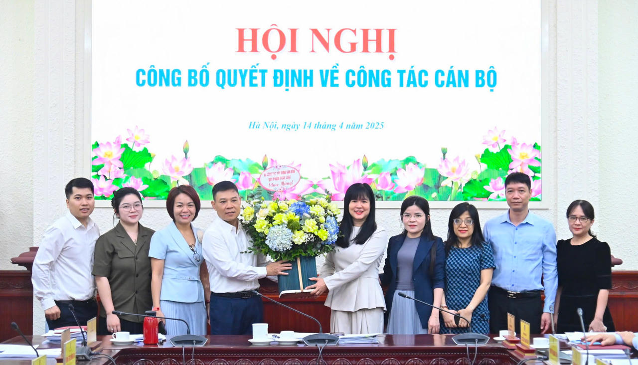 Bộ Tư pháp công bố các quyết định về công tác cán bộ