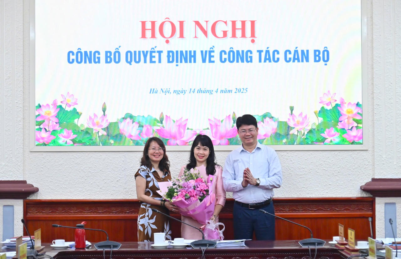 Bộ Tư pháp công bố các quyết định về công tác cán bộ