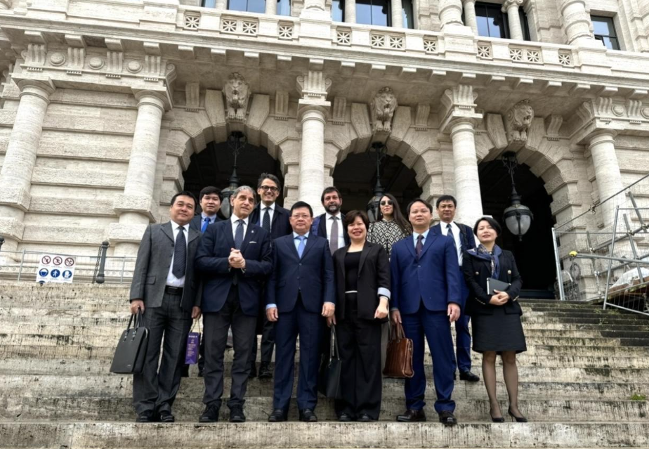 Tiếp tục tăng cường hợp tác Pháp luật và Tư pháp giữa Việt Nam - Italia