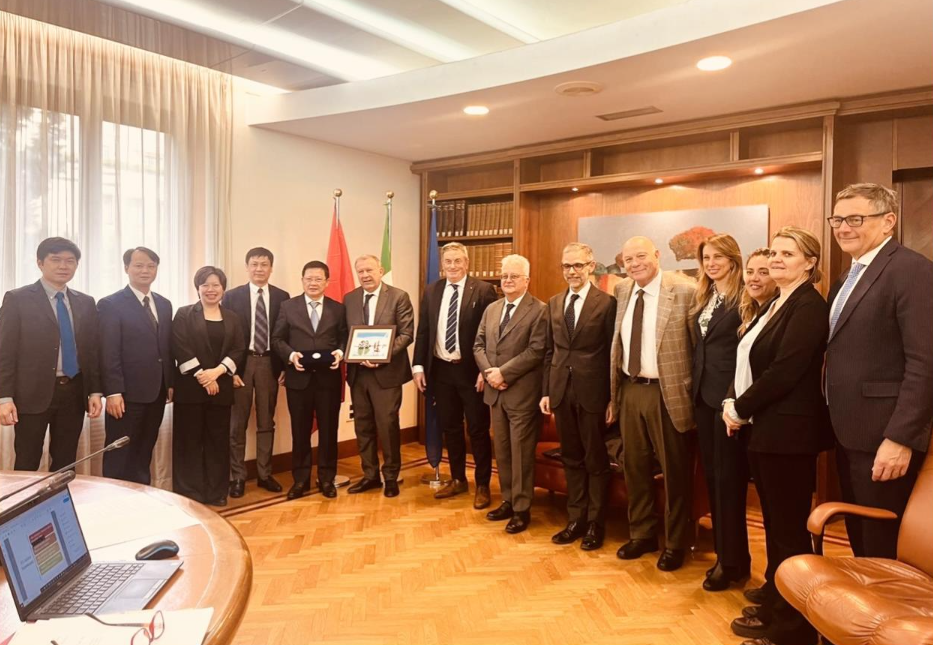 Tiếp tục tăng cường hợp tác Pháp luật và Tư pháp giữa Việt Nam - Italia