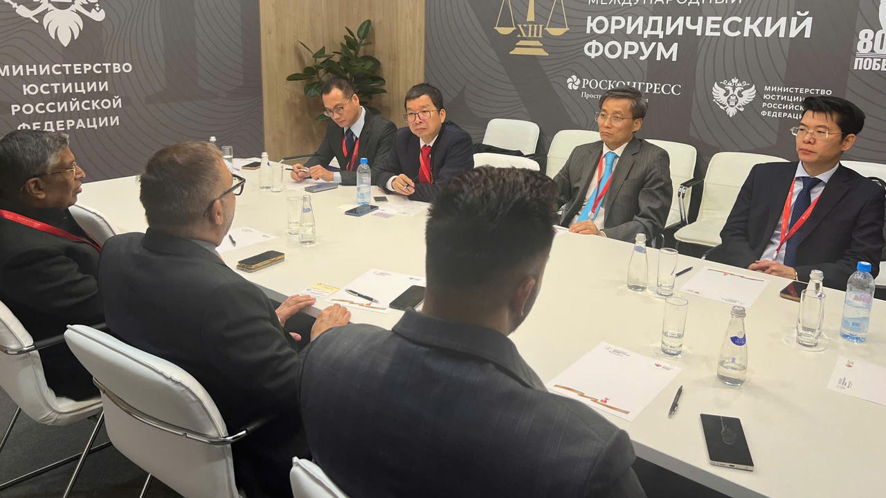 Diễn đàn pháp lý quốc tế Saint Petersburg lần thứ XIII: Cơ hội hợp tác của Hội Luật gia Việt Nam với nhiều tổ chức pháp luật quốc tế