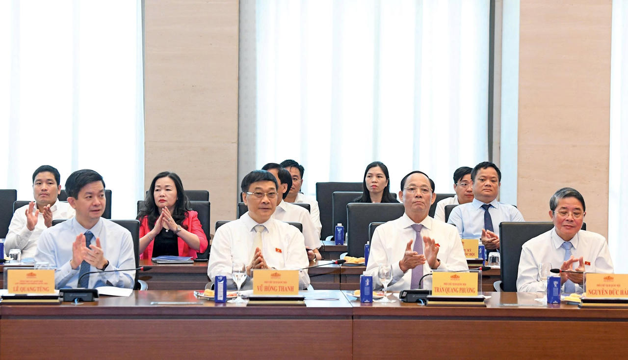 Xây dựng các cơ quan báo chí chủ lực, có khả năng sản xuất nội dung trên nhiều nền tảng