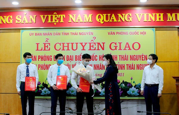 Thái Nguyên chuyển giao Văn phòng Đoàn ĐBQH tỉnh về UBND tỉnh 