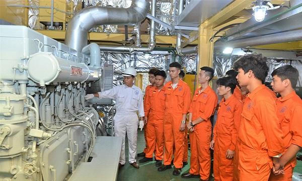 Cao đẳng Hàng Hải I- 50 năm yêu thương và tự hào