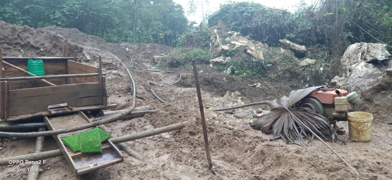 Lục Yên, Yên Bái: Dân nói "có", lãnh đạo nói "không biết" tình trạng khai thác khoáng sản trái phép 