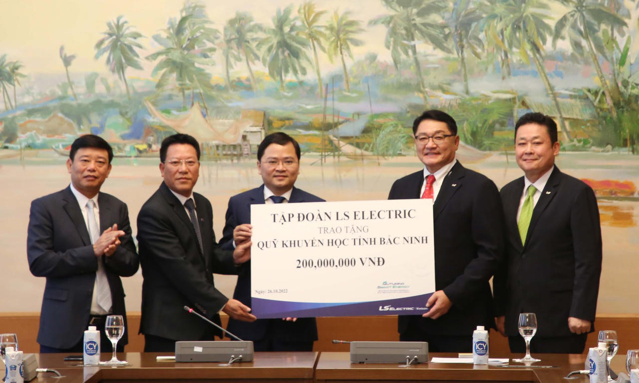 Bí thư Tỉnh ủy Bắc Ninh tiếp và làm việc với Tập đoàn LS ELECTRIC (Hàn Quốc)