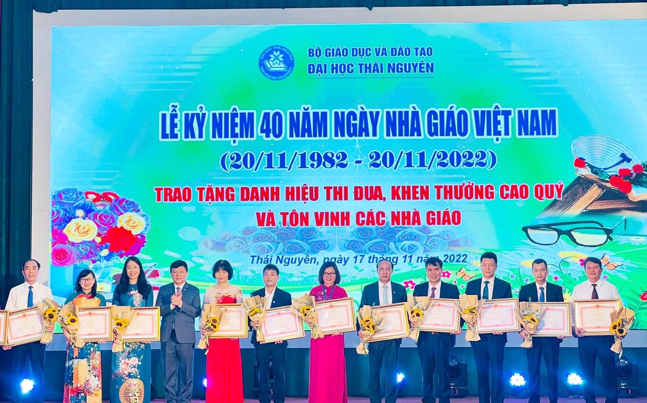 Thái Nguyên tưng bừng chào mừng ngày Nhà giáo Việt Nam 20/11