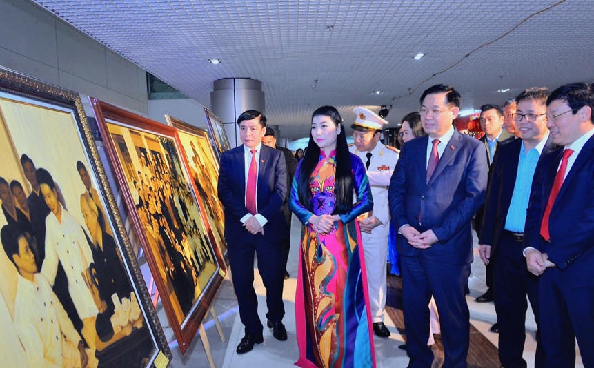 Kỷ niệm 93 năm ngày thành lập Đảng và 60 năm Bác Hồ về thăm Vĩnh Phúc