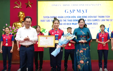 Thái Nguyên khen thưởng các VĐV đạt thành tích tại SEA Games 32