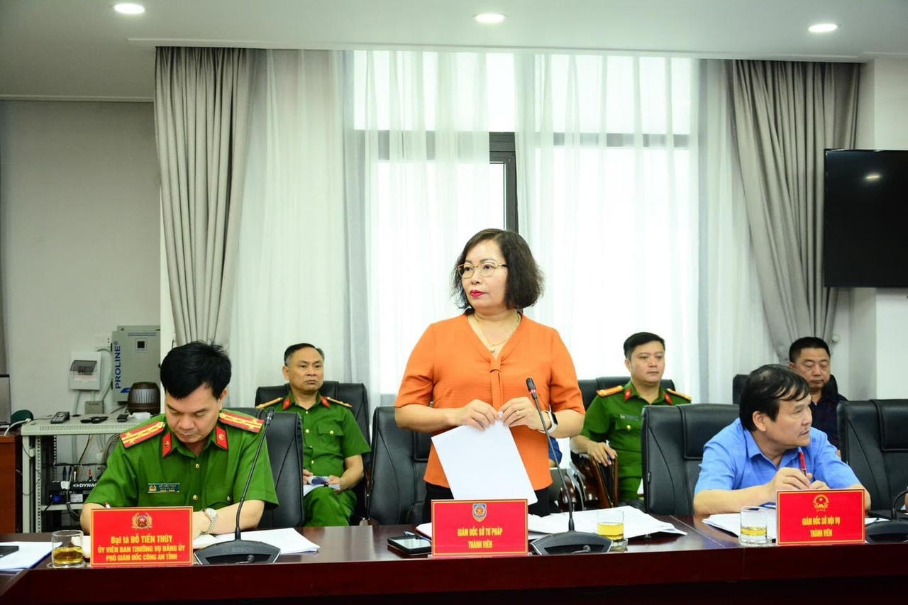 Đẩy mạnh xây dựng tỉnh Tuyên Quang thành chính quyền điện tử