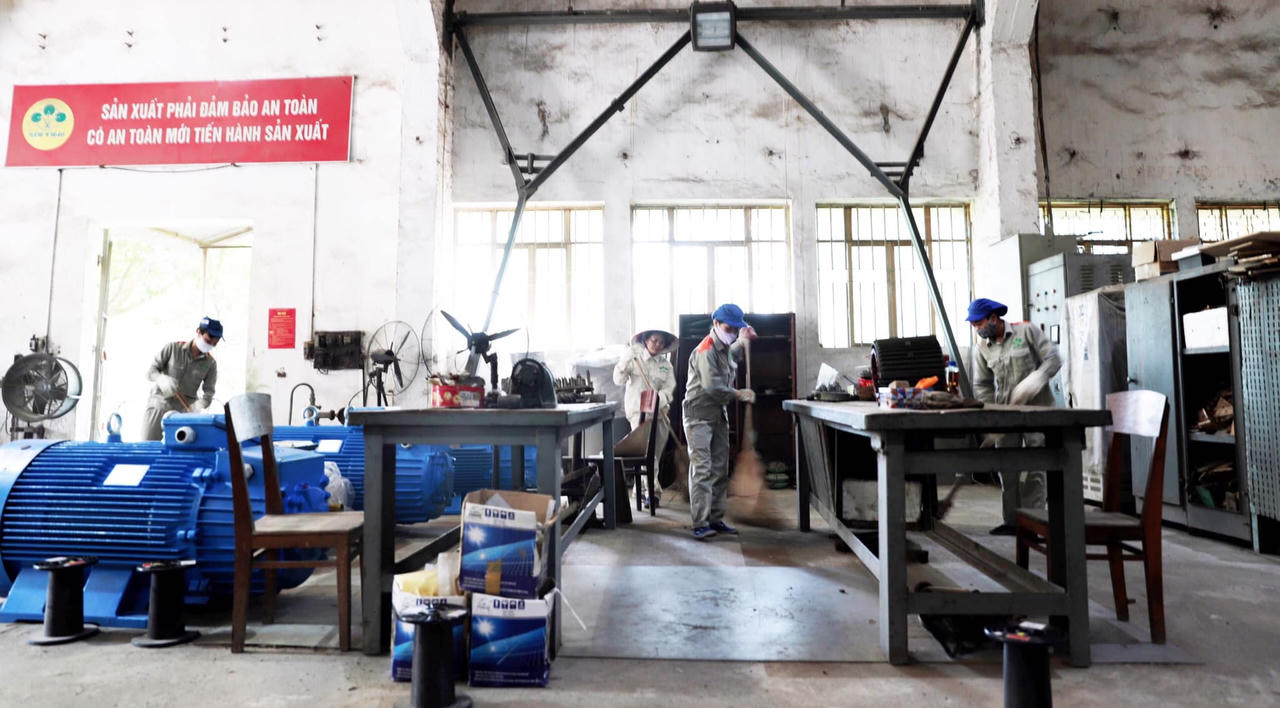 Supe Lâm Thao lập nhiều thành tích thi đua chào mừng kỷ niệm 61 năm công ty bước vào sản xuất