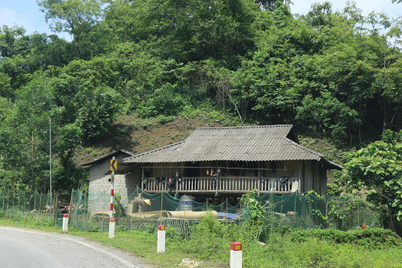 Bắc Kạn dành hơn 810 tỷ đồng phát triển kinh tế - xã hội vùng đồng bào dân tộc thiểu số và miền núi