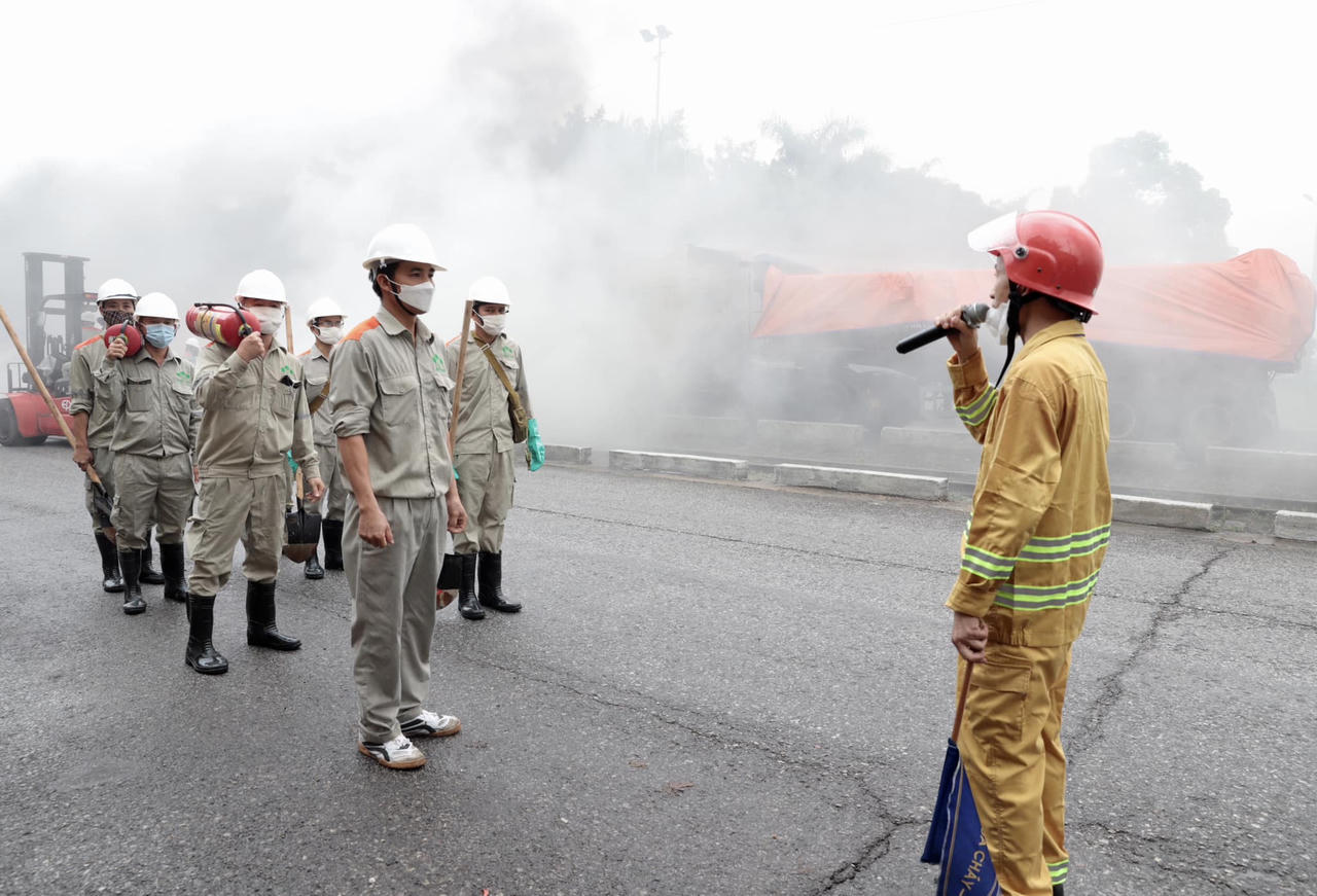 Supe Lâm Thao tăng cường công tác đảm bảo an toàn hóa chất