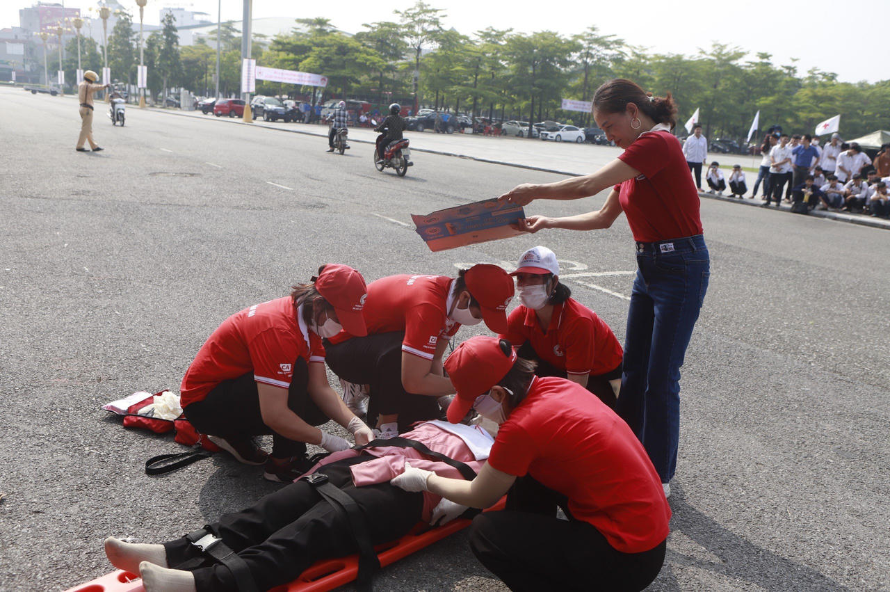 Vĩnh Phúc diễn tập sơ cấp cứu tai nạn giao thông đường bộ