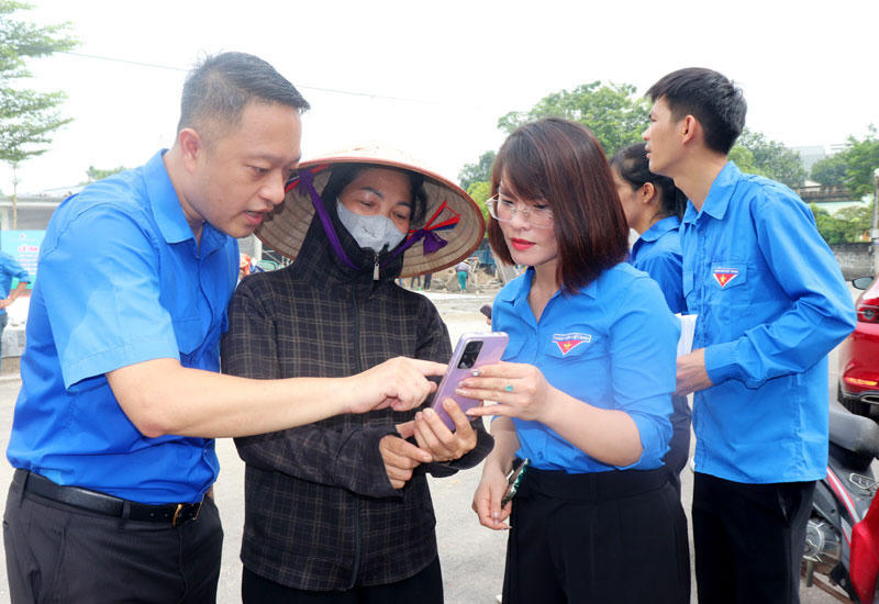 Tuổi trẻ TP Vĩnh Yên hưởng ứng Chiến dịch làm cho thế giới sạch hơn