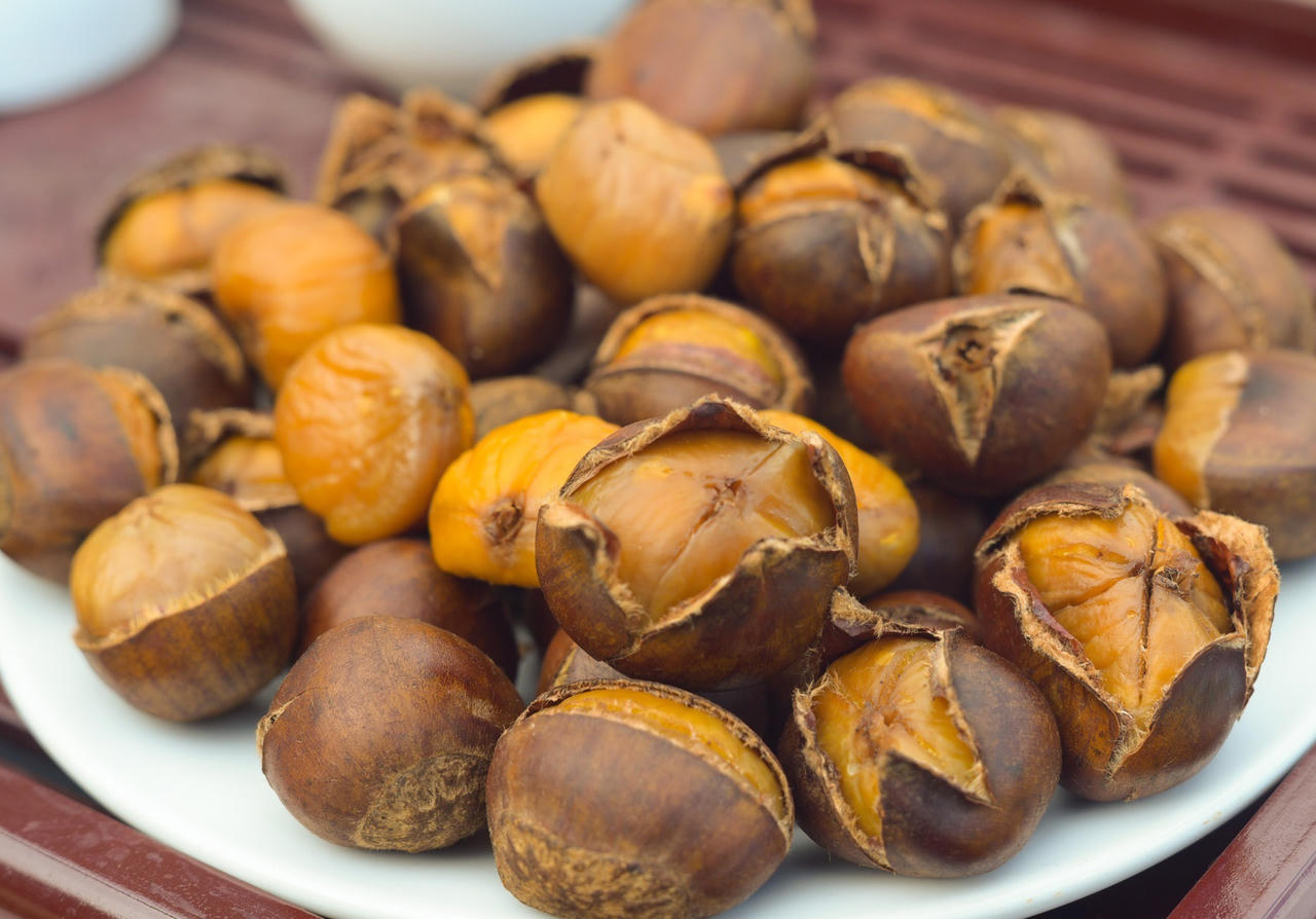 Nỗ lực phát triển thương hiệu đặc sản nổi tiếng hạt dẻ Trùng Khánh