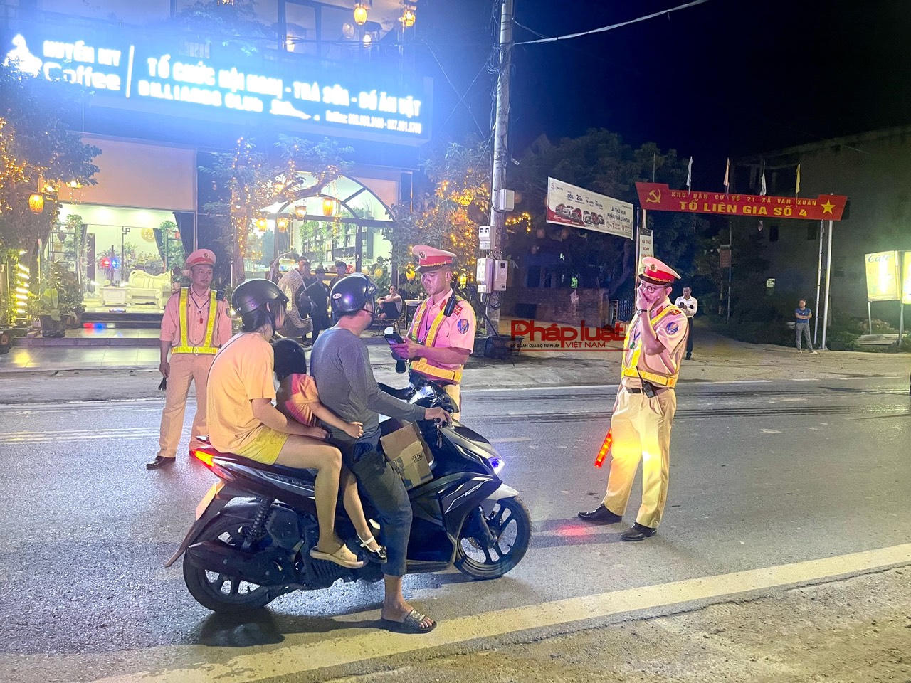 CSGT Phú Thọ quyết tâm nâng cao ý thức của người dân 'nói không với rượu bia' khi tham gia giao thông