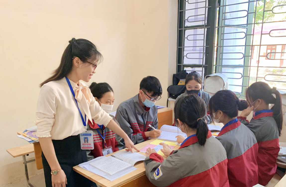 ‘Cô lái đò’ Bắc Giang được Bộ GD&ĐT tuyên dương 